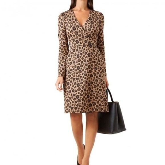 Dresses & Skirts - Hobbs Delilah Wrap Dress